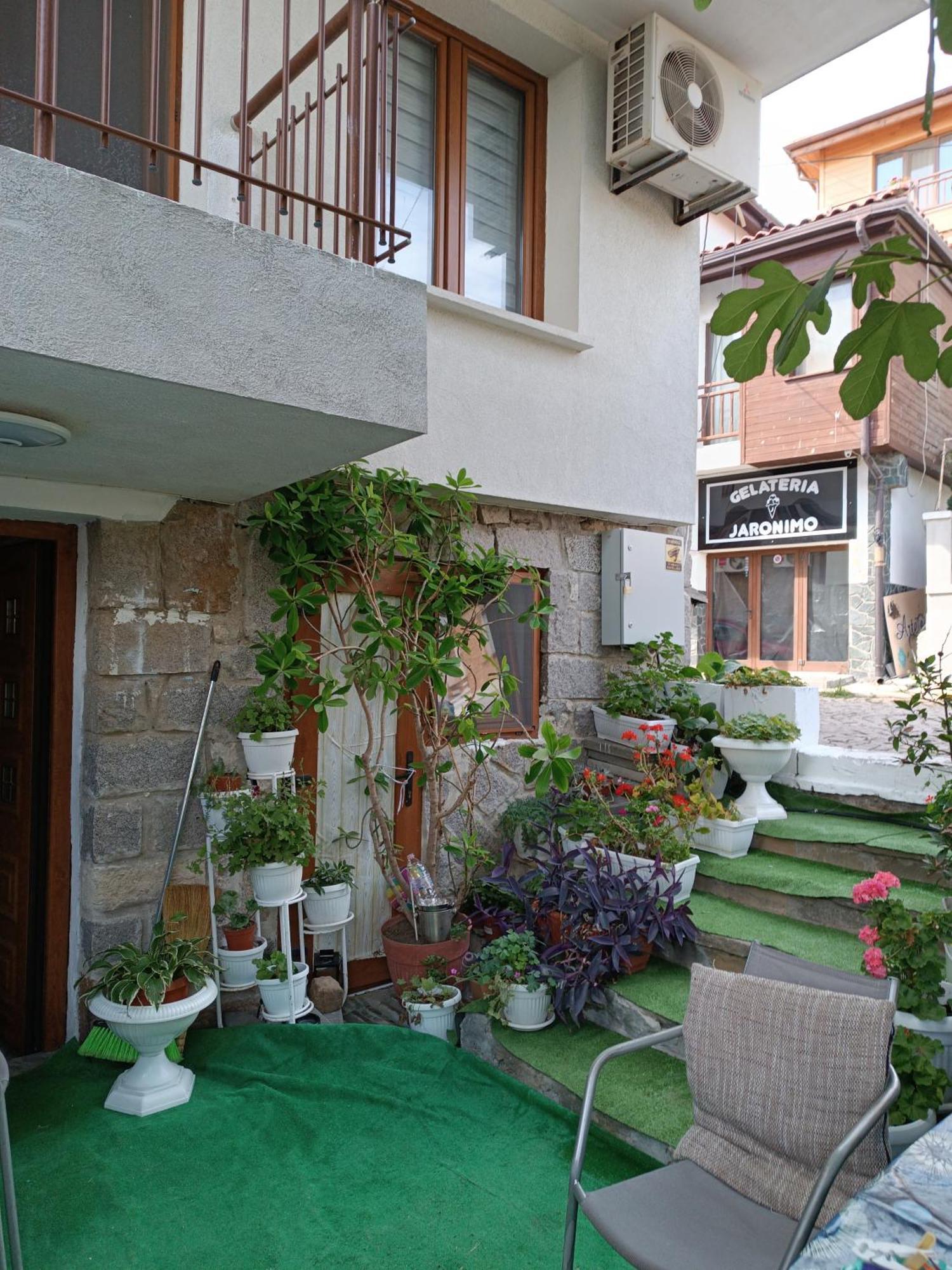Farlalievi Guest House Sosopol Exterior foto
